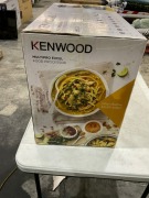 Kenwood Multi Pro Excel Food Processor FPM910 - 5