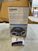 Lenoxx Portable CD Player (Black) 4W Speaker with AM/FM Radio & AUX In CD813B - 5