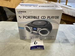 Lenoxx Portable CD Player (Black) 4W Speaker with AM/FM Radio & AUX In CD813B - 2