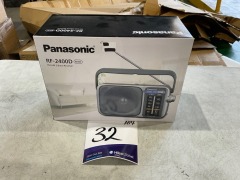 Panasonic RF-2400 AM/FM Portable Radio RF2400D - 2