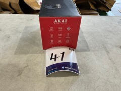 Akai Cube Alarm Clock Radio AK3938BK - 4