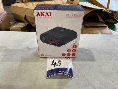 Akai Clock Radio with Wireless Charger AKQI1113 - 2