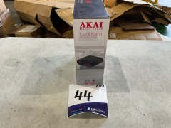 Akai Clock Radio with Wireless Charger AKQI1113 - 4