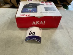 Akai 7-inch Portable DVD Player AKDVD7 - 4