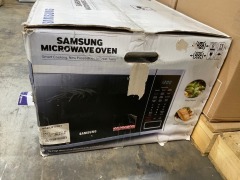 Samsung 40L 1000W Stainless Steel Microwave Oven MS40J5133BT - 4