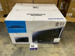 Samsung 40L 1000W Stainless Steel Microwave Oven MS40J5133BT - 2