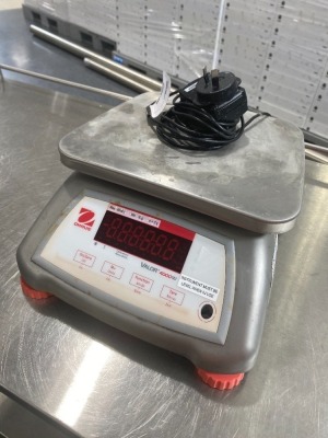 Ohaus Valor 4000W Scale