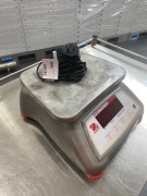 Ohaus Valor 4000W Scale - 3