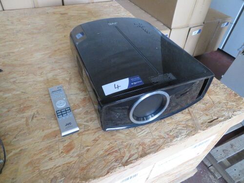 JVC Home Theatre Projector Model DLA-HD550-BE