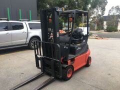 2010 Linde 1600kg Capacity Battery Electric Forklift Model: E16p with 3025 Hours, Container Mast and Sideshift - 6