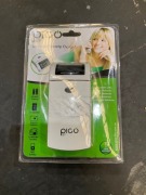 Pico Life Universal Battery Charger - 2