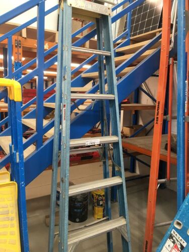 Bailey 2.4m Aluminium and Fibreglass Step Ladder