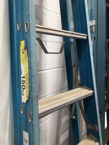 Bailey 2.5m Aluminium and Fibreglass Step Ladder