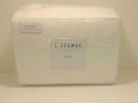 Queen Size Lávenue everyday luxury white Lizette quilt cover set