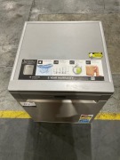 Ariston 60cm Freestanding Dishwasher - Stainless Steel LFO3C22XAUS - 7