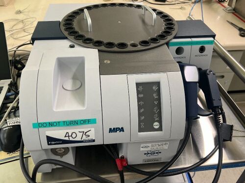 Bruker FT-NIR Spectrometer