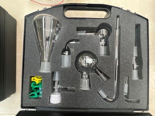 Copley Scientific Glass Twin Impinger Kit in case