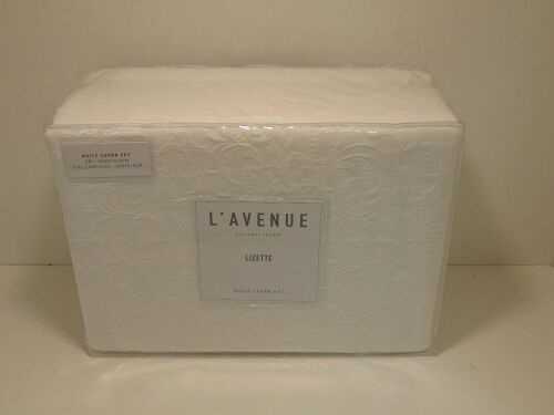 Double Bed Quilt Cover Set L'Avenue Everday Luxury Lizette - White