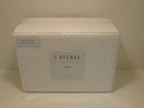Double Bed Quilt Cover Set L'Avenue Everday Luxury Lizette - White