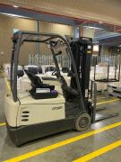 Crown SCT6000 Series Electric Forklift - 3