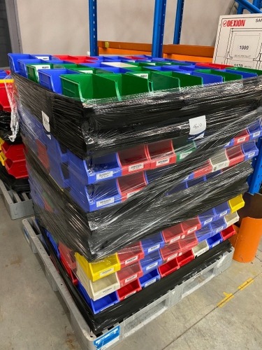 Quantity of 400 Dexion Small Parts Bins