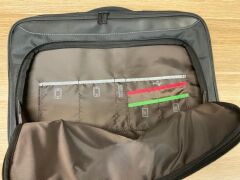 Targus Classic+ Clamshell 17-18.2" Laptop Shoulder Bag (Black) CNFS418AU - 12
