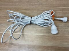 Bundle of assorted cables - 3
