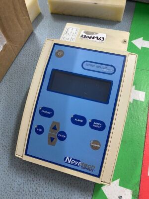 Novatech Controls 1737-1 Oxygen Analyser