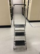 Jumbo Step Ladder, 3 Step - 2