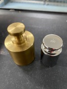 Quantity of 2 x Calibration Weights - 2