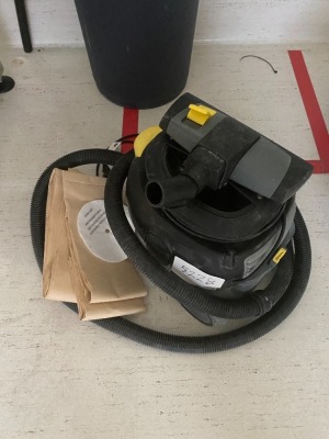 Karcher Professional T12-1 Vacuum Cleaner