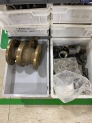 Pallet of assorted Brass & Steel Fittings comprising; Elbows, Tees, Right Angles etc - 2