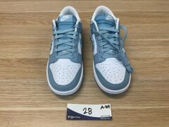 Nike Dunk Low Blue Paisley US 7M/8.5W Store List Price $450 - 2