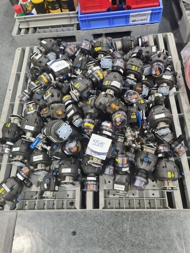 Approx 60 x ITT Pure Flow Diaphragm Valves with Proximity Switch