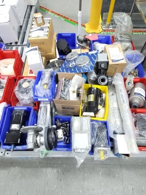 Pallet of Assorted Electrical Items