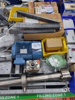 Pallet of mixed drives & motors