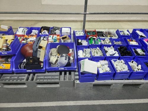 2x Pallet of assorted light bulbs, fuse links and electrical parts & more