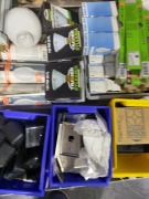 2x Pallets of assorted light bulbs, low voltage plugs & more - 4