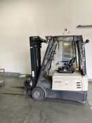 Crown SCT6000 Electric Forklift - 2