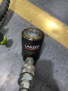 Larzep W10707 Hydraulic Hand Pump - 6