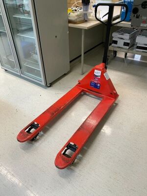 JBS Pallet Truck