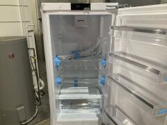 Smeg 242L Fully Integrated Bottom Mount Fridge SABI256BM - 18