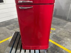 Smeg 467L 50's Style Retro Right Hinge Top Mount Fridge - Red FAB50RRD5AU - 4