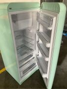 Smeg 281L 50's Retro Aesthetics Vertical Fridge Pastel Green FAB28RPG3AU - 6