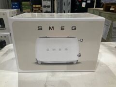 Smeg 50's Retro Style 2 Slice Toaster - White Matte TSF01WHMAU - 2