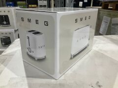 Smeg 50's Retro Style 2 Slice Toaster - White Matte TSF01WHMAU - 5