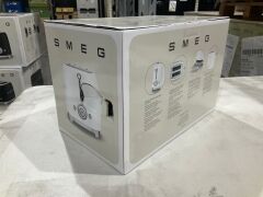 Smeg 50's Retro Style 2 Slice Toaster - White Matte TSF01WHMAU - 8