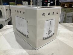 Smeg 50's Retro Style 2 Slice Toaster - White Matte TSF01WHMAU - 2