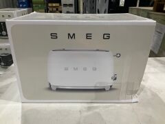 Smeg 50's Retro Style 2 Slice Toaster - White Matte TSF01WHMAU - 2