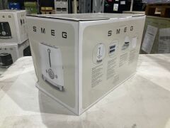 Smeg 50's Retro Style 2 Slice Toaster - White Matte TSF01WHMAU - 8